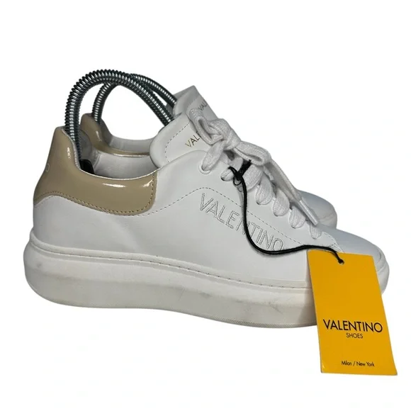 Valentino Women's White and Beige Fresia Low Top Sneakers. Sz:7-8